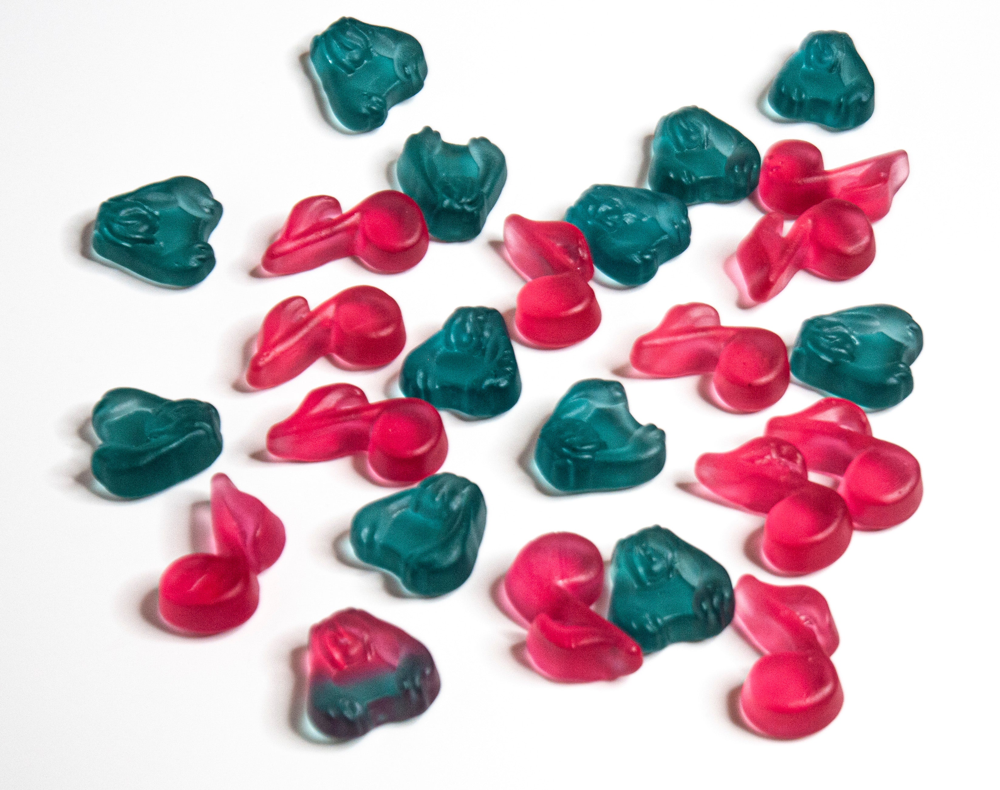 Hatsune Miku Strawberry & Blueberry Gummies 50g